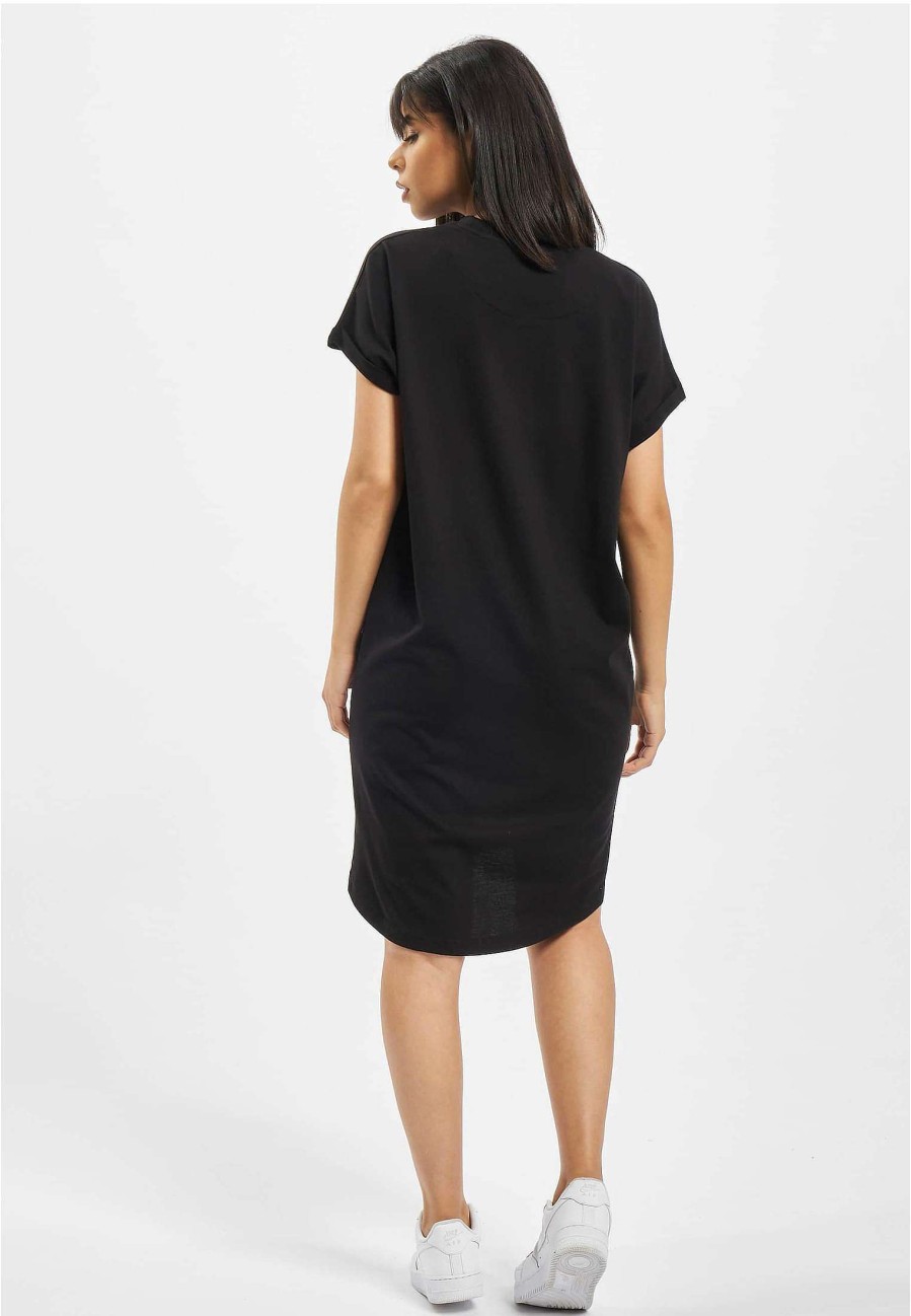 DEF Def Agung Dress | Dresses