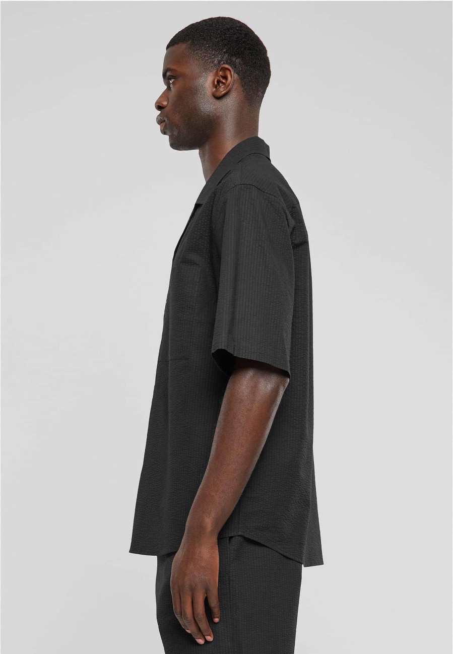 Urban Classics Relaxed Seersucker Short Sleeve Shirt | Shirts